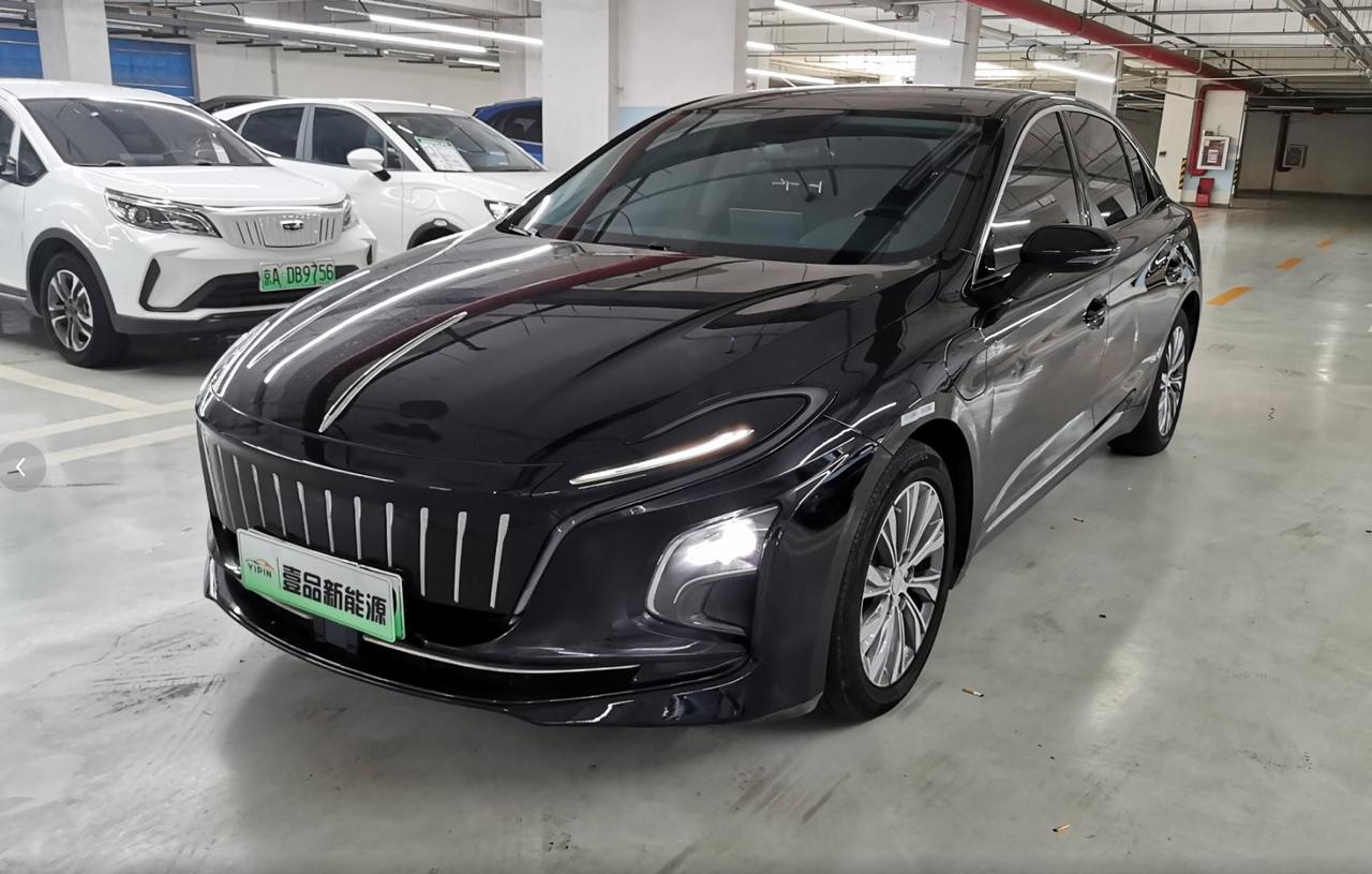 Hongqi Hongqi E-QM5